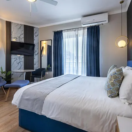 Park Lane Boutique Aparthotel-3