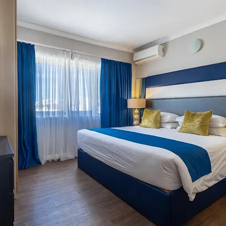Park Lane Boutique Aparthotel-3